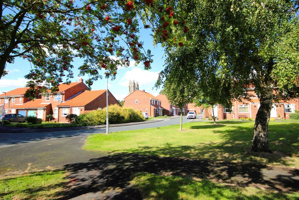 Minster Avenue, Beverley 1 bed house £575 pcm (£133 pw)