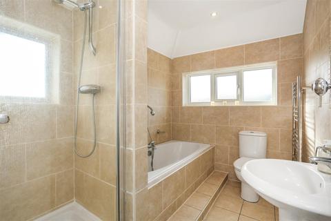 21 Browning Avenue, Sutton, SM1 3QU