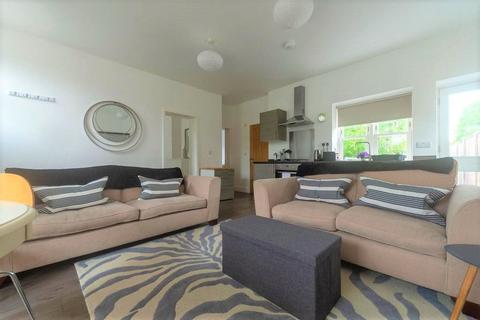 2 bedroom apartment to rent - Deanfield Avenue, Henley-on-Thames, Oxfordshire, RG9