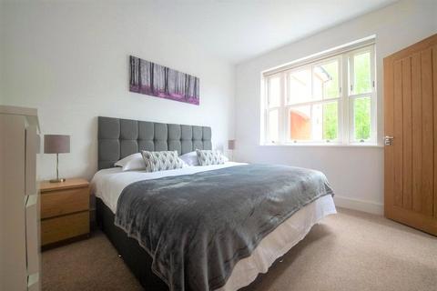 2 bedroom apartment to rent, Deanfield Avenue, Henley-on-Thames, Oxfordshire, RG9