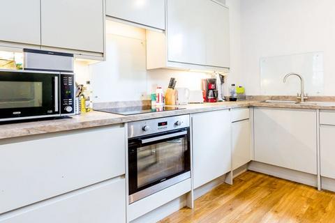 4 bedroom flat to rent, NW1