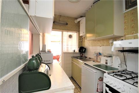 89 Torridge Road, Thornton Heath, CR7 7EZ