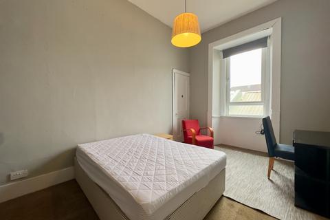 undefined, North Street, Glasgow, G3