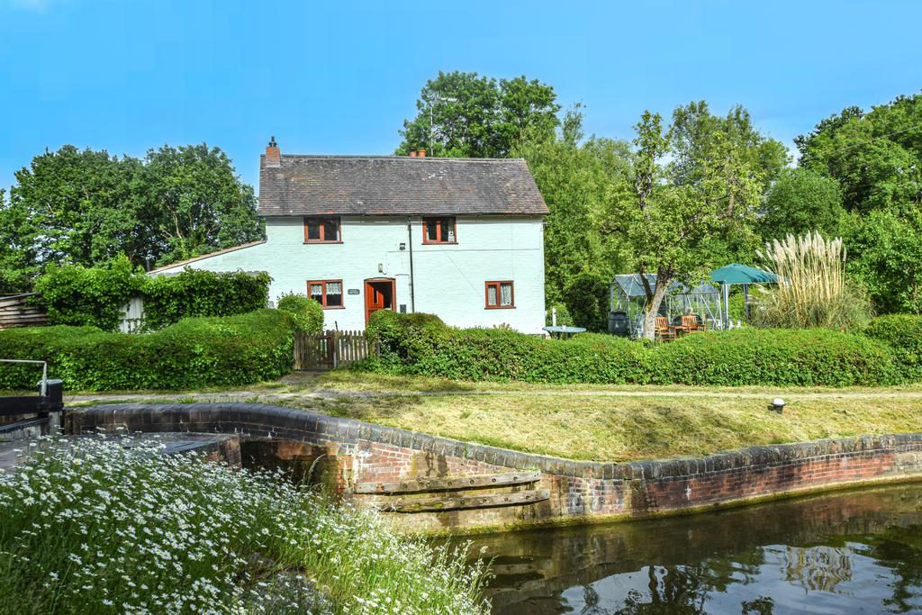 Brome Hall Lane, Lapworth, Solihull, B94 5RB 2 bed cottage for sale £