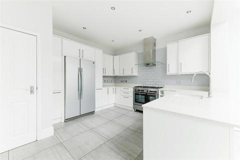 109 Faraday Road, London, SW19 8PA