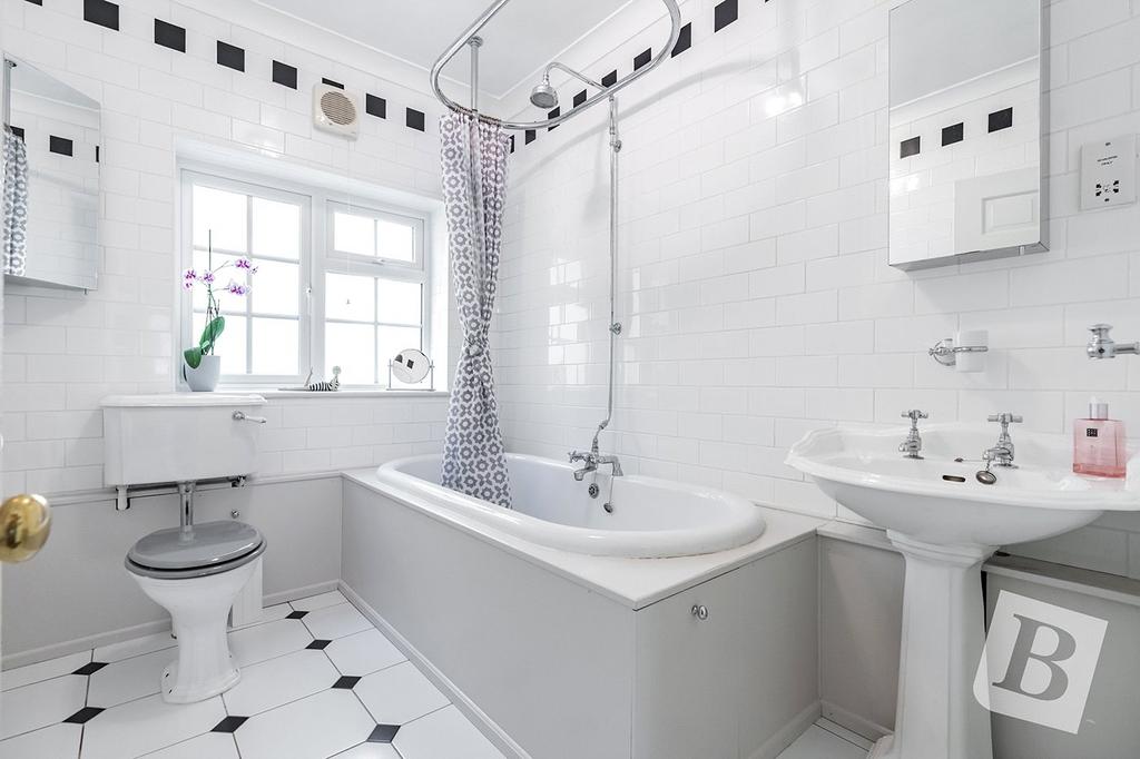 G/F Bathroom