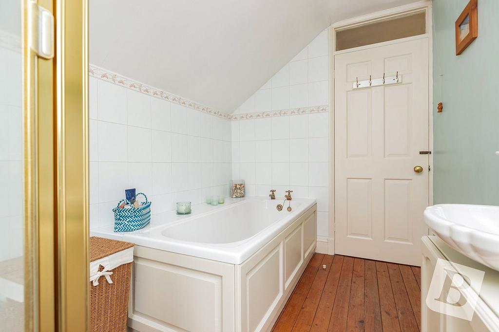 F/F Bathroom
