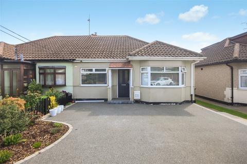15 Carruthers Drive, Wickford, SS11 7EY