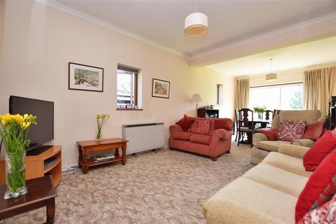 8 Broadbridge Lane, Smallfield, Horley, RH6 9RE