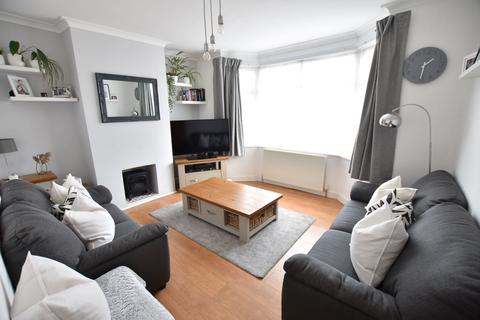 70 Hamilton Road, Feltham, TW13 4PX