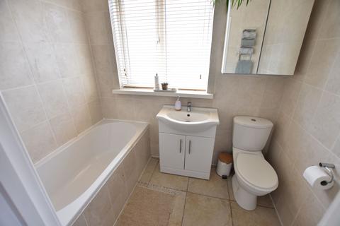 70 Hamilton Road, Feltham, TW13 4PX
