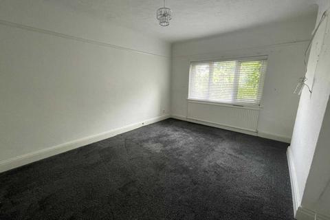 2 bedroom apartment to rent - Aigburth Hall Road, Aigburth