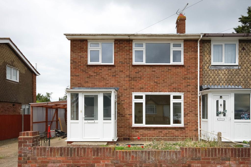 Greenhill Gardens, Herne Bay 3 bed end of terrace house £1,200 pcm (£