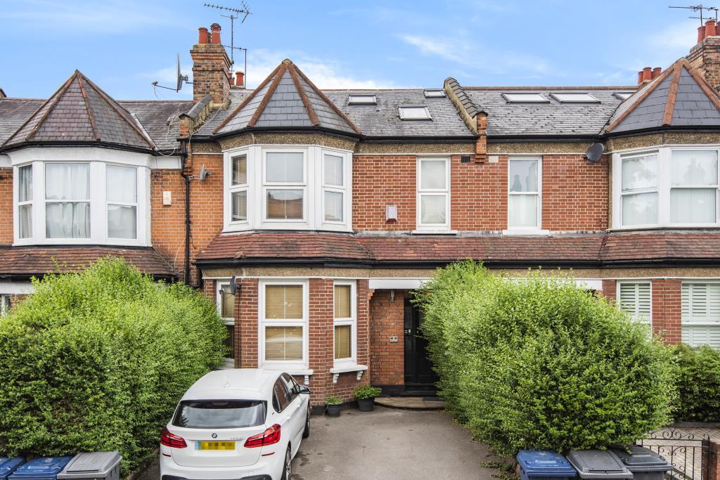 Sunny Gardens Road, Hendon, NW4 4 bed flat for sale £550,000