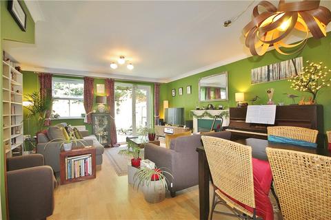 4 bedroom terraced house for sale, Bowater Gardens, Sunbury-on-Thames, Surrey, TW16