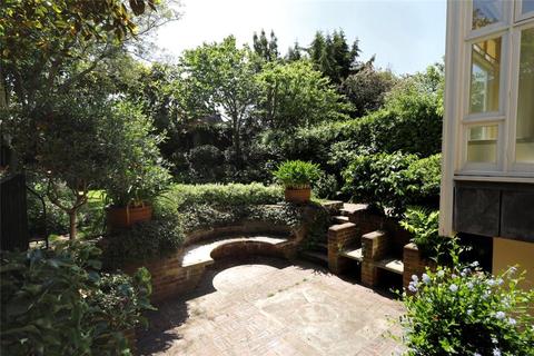 20 Lancaster Road, London, SW19 5DD