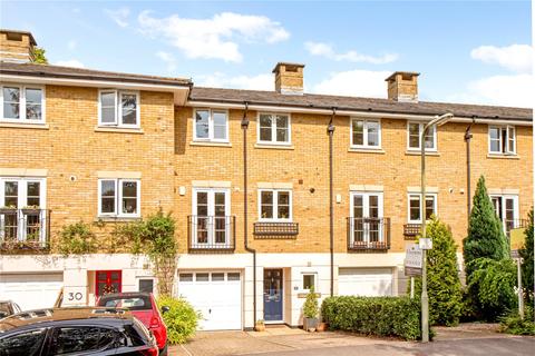 31 Cornes Close, Winchester, SO22 5DS