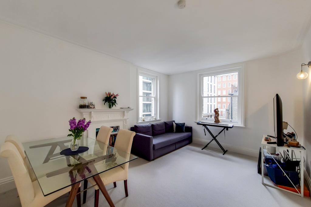 Clarence Gate Gardens, Glentworth Street, London, NW1 3 bed flat £