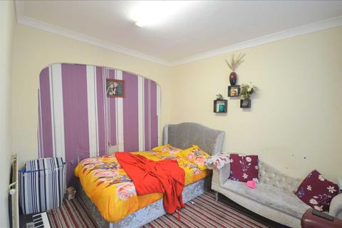 56 Langdon Road, London, E6 2QB