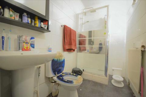 56 Langdon Road, London, E6 2QB