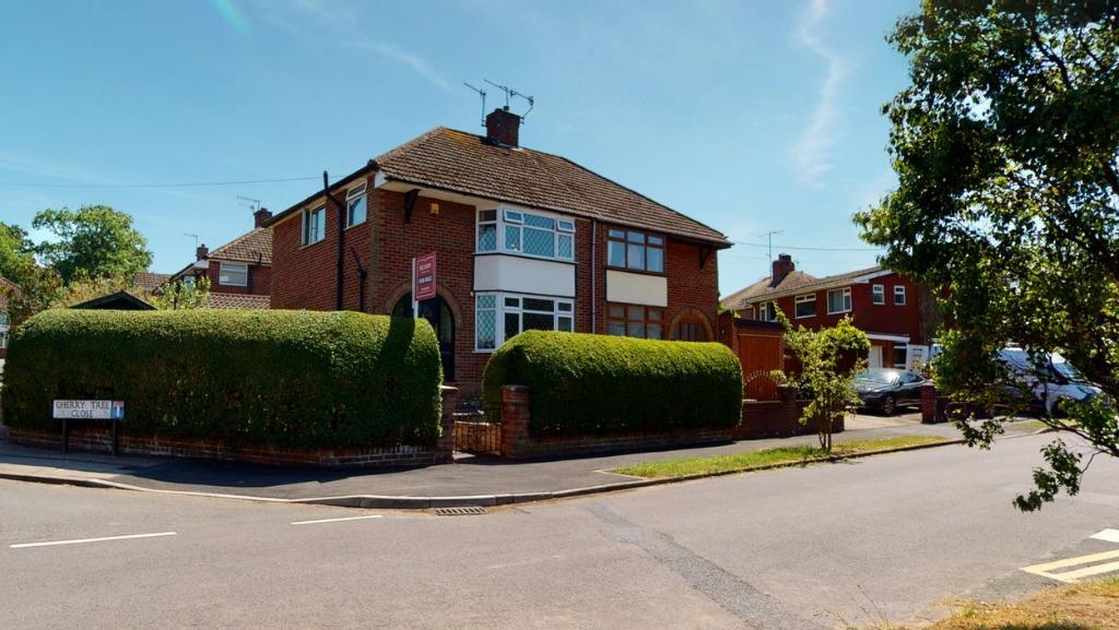 Brook Road, Trentham, StokeonTrent, st4 3 bed semidetached house £