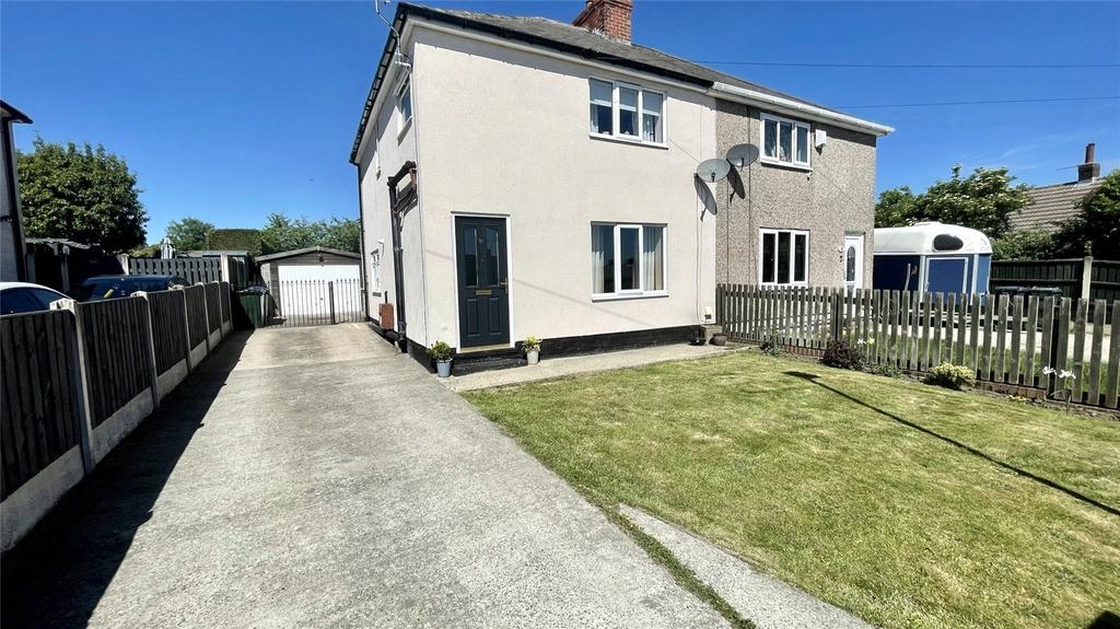 Strafford Street, Darton, Barnsley... 3 bed semidetached house £140,000