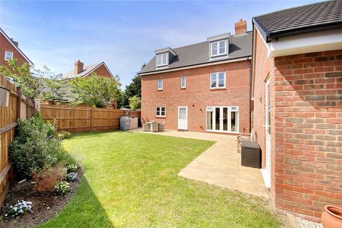 21 Thyme Place, Angmering, Littlehampton, BN16 4PW