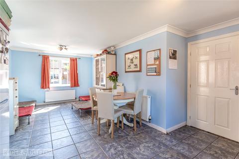 3 Lupin Close, Oldham, OL1 4TJ
