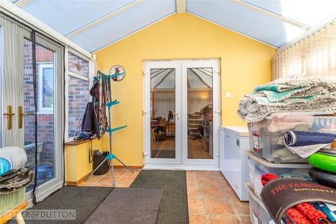 3 Lupin Close, Oldham, OL1 4TJ