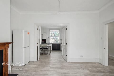 4 bedroom semi-detached house to rent, Egerton Drive, London