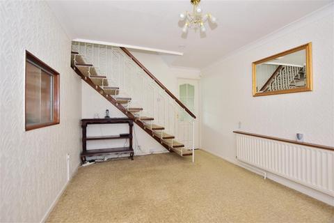 18 Bradshaw Close, Upchurch, Sittingbourne, ME9 7BW