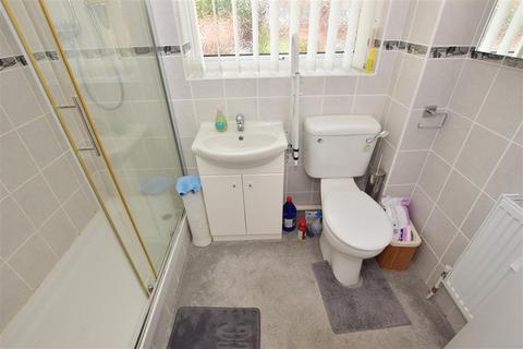 18 Bradshaw Close, Upchurch, Sittingbourne, ME9 7BW
