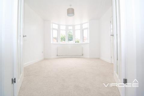 7 Rowton Drive, Sutton Coldfield, B74 2AG