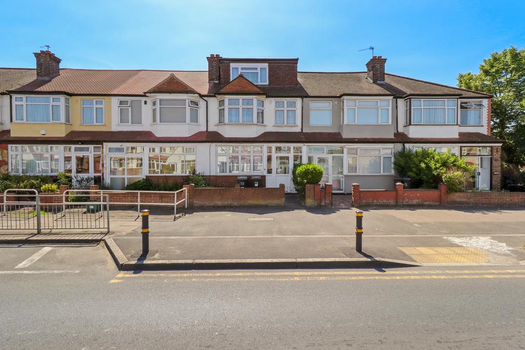Streatham Road, Mitcham CR4 5 bed terraced house for sale £625,000