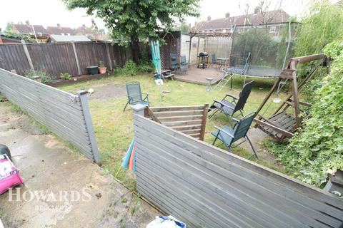 37 Castle Hill, Beccles, NR34 7BH