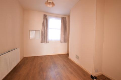 3 Fortescue Road, Exeter, EX2 8LA