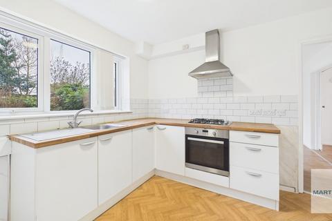 3 bedroom semi-detached house to rent, Wakefield Close, Sutton Coldfield