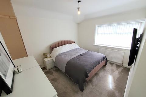 39 Fenside Road, Manchester, M22 4PW