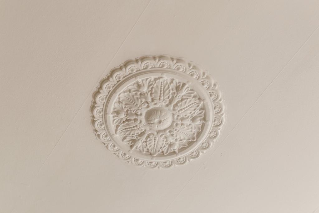 Ceiling Rose