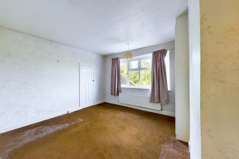 12 Mitchley Grove, South Croydon, CR2 9HS