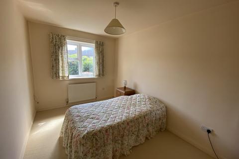 10 Gregory Close, Bow, Crediton, EX17 6LR