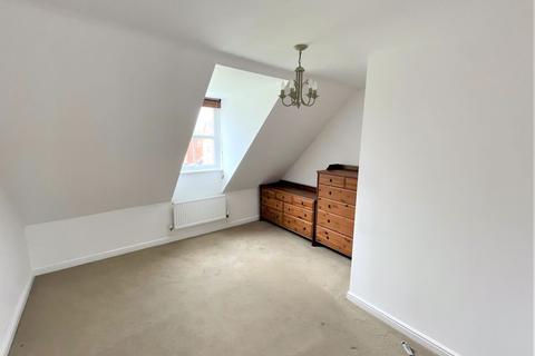 17 Alameda Gardens, Wolverhampton, WV6 9EX