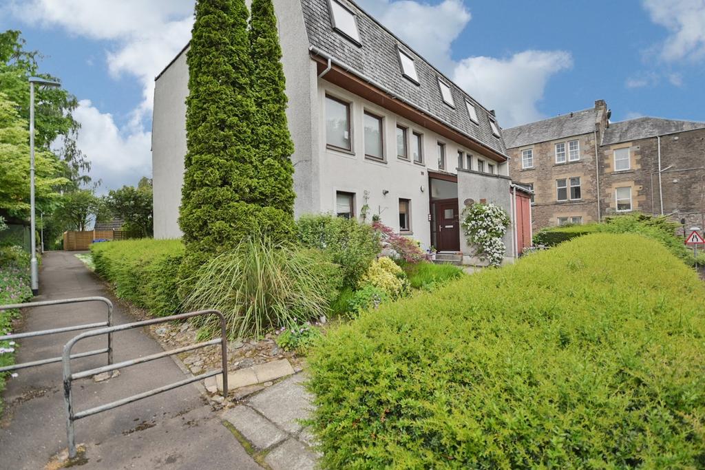 Laighill Court, Ramoyle, Dunblane, FK15 3 bed flat £167,000
