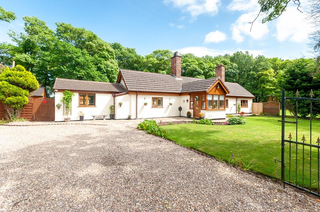 Hall Lane, Bold, St Helens, WA9 4 bed detached bungalow for sale £950,000