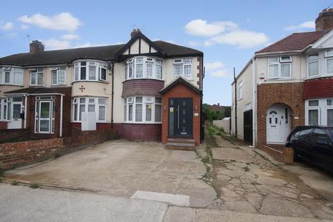 17 Stormount Drive, Hayes, UB3 1RG