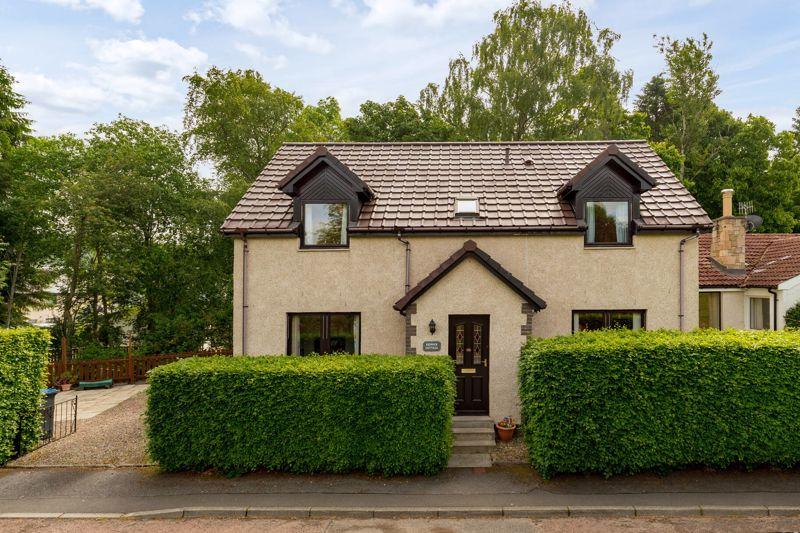 Keswick Cottage, Kingsmuir Drive, Peebles, EH45 9AA 4 bed detached