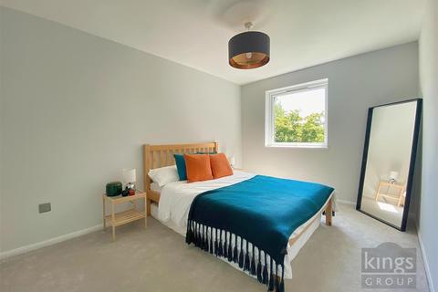 64 Trinity Street, Enfield, EN2 6NS