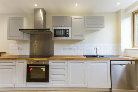 The Lodge, 2 Bath Street, Stroud, GL5 3BZ