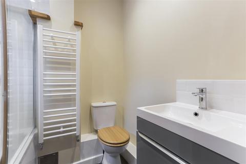The Lodge, 2 Bath Street, Stroud, GL5 3BZ