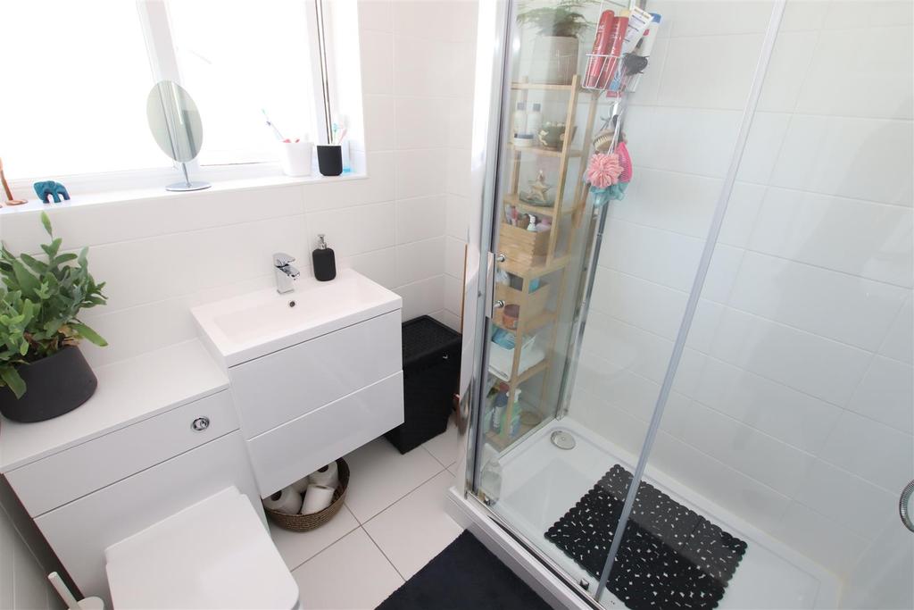 Shower Room.JPG